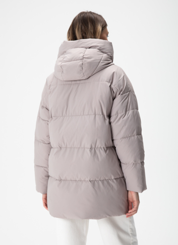 Женский пуховик с капюшоном 