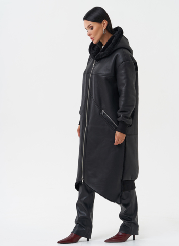 Натуральная дубленка с капюшоном