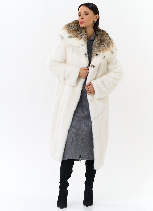 Белая шуба из норки с рысью модель № 25277 универмаг малина