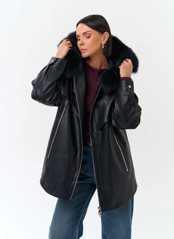 Женская утепленная куртка из эко кожи с поясом фото