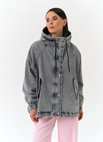Женская джинсовая куртка с капюшоном
