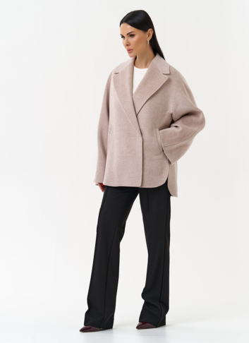 Укороченное пальто с английским воротником