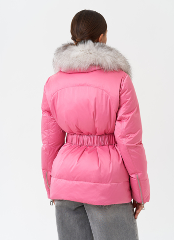 Пуховик с мехом чернобурки