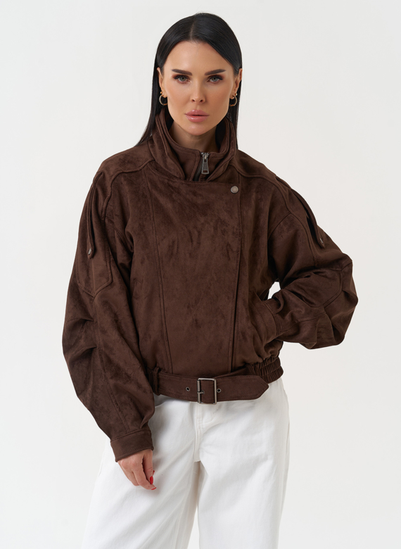 Женская куртка бомбер из эко замши коричневого цвета
