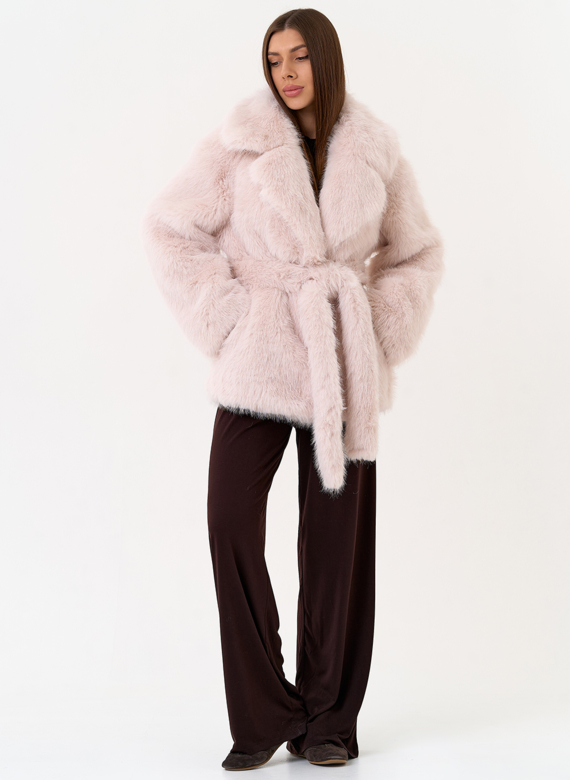 Женская шуба из эко меха с английским воротником 