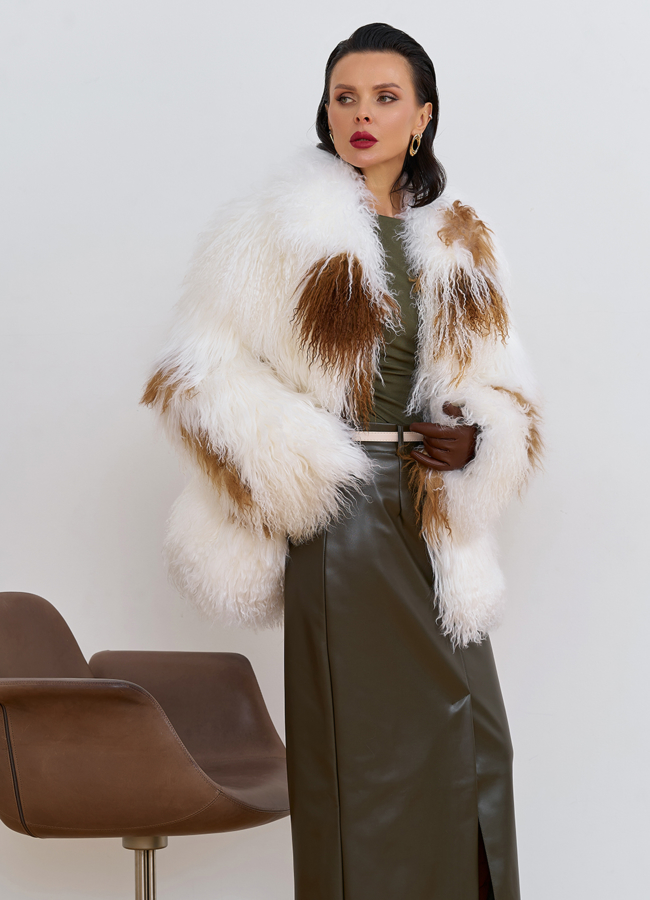 Женская шуба из меха ламы модель № 30634 универмаг малина