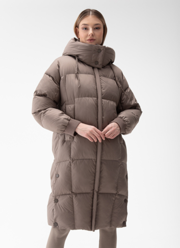 Женский пуховик с капюшоном 