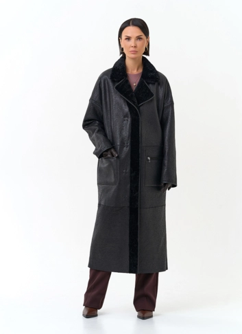Женская двухсторонняя дубленка с английским воротником фото