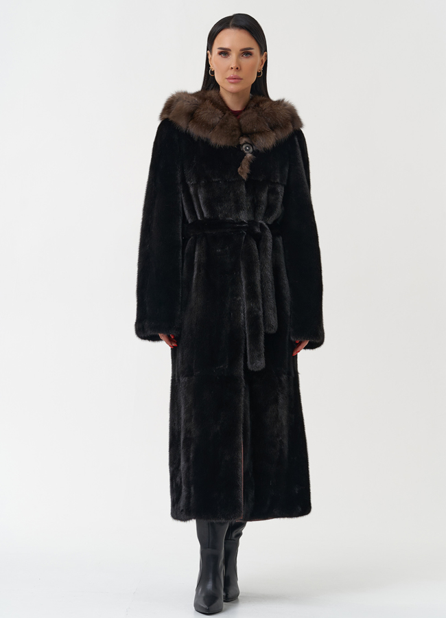 фото Норковая шуба с капюшоном из меха соболя модель № 30479