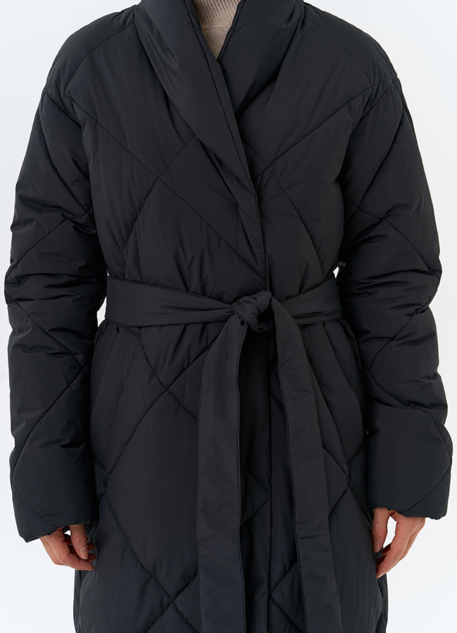 Женский пуховик с воротником шаль модель № 31740 универмаг малина