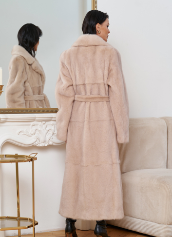 Женская длинная шуба из меха норки