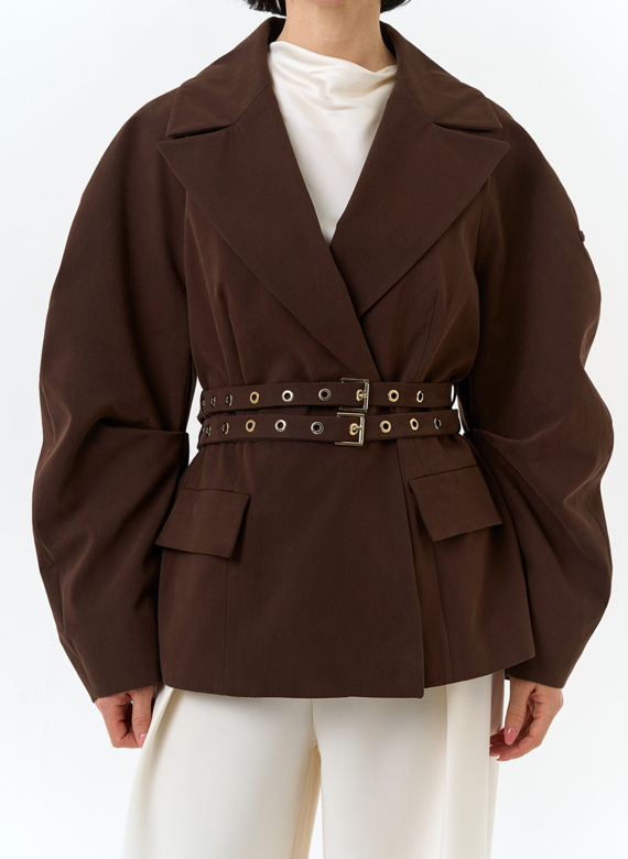 Женская куртка с объемными рукавами