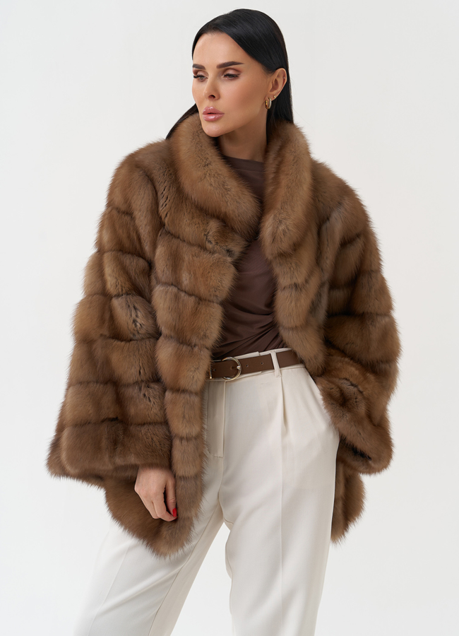 Шуба из куницы с воротником стойка модель № 30477 меха малина